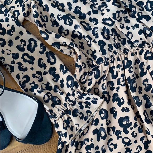 VERO MODA Leopard Dress - Picture 3 of 7